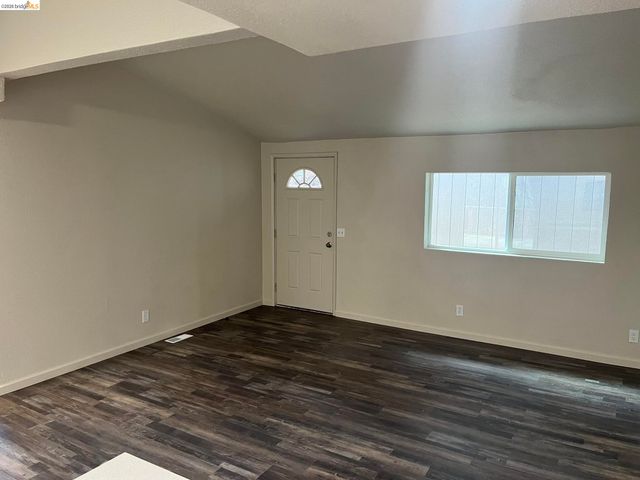 23981 Oxbow Ln, Sonora, CA 95370