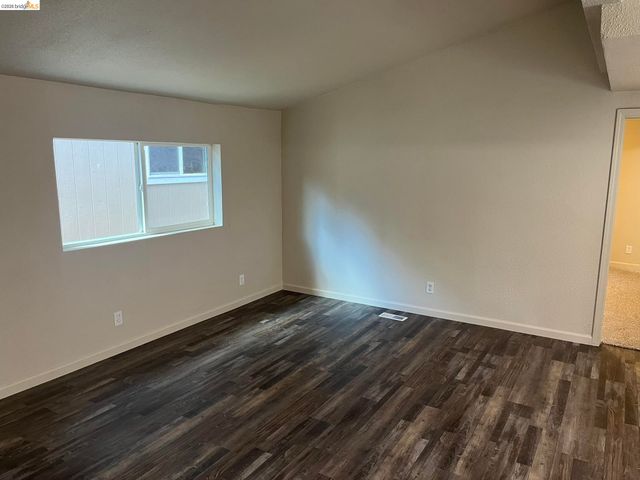 23981 Oxbow Ln, Sonora, CA 95370