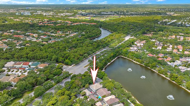 107 Rivinia Drive, Jupiter, FL 33458