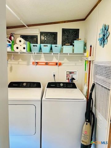 310 N 10th Street, Port O'connor, TX 77982