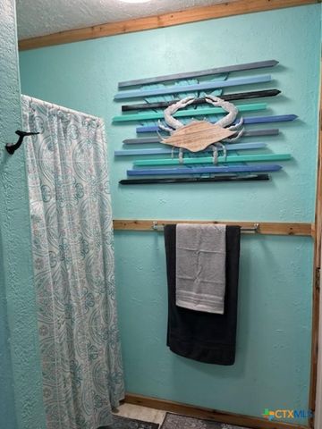 310 N 10th Street, Port O'connor, TX 77982