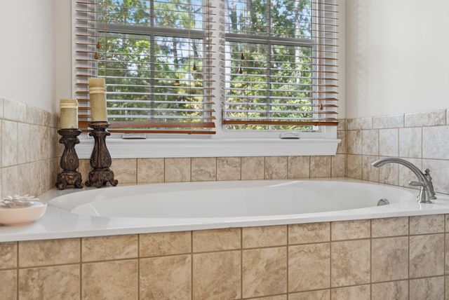 4142 Ten Shillings Way, Ravenel, SC 29470