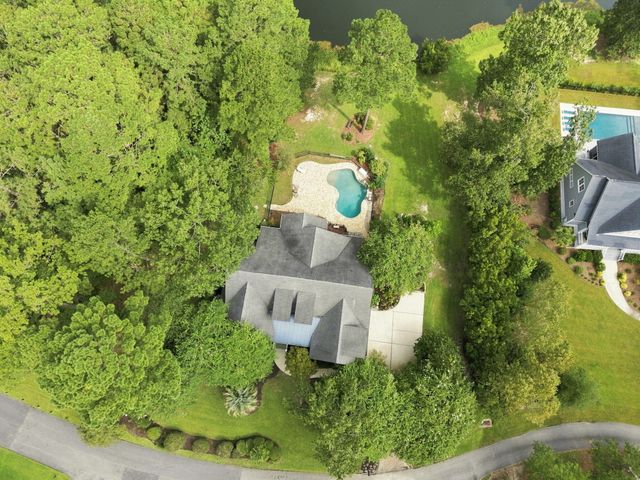 4142 Ten Shillings Way, Ravenel, SC 29470
