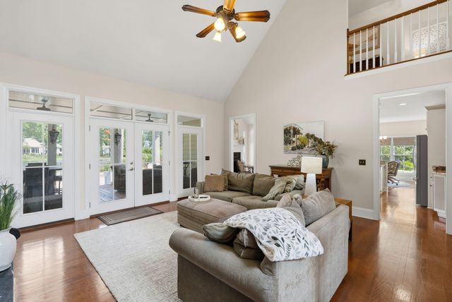 4142 Ten Shillings Way, Ravenel, SC 29470