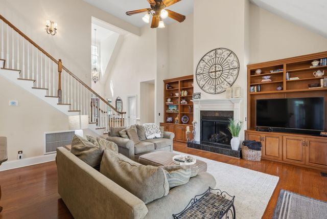 4142 Ten Shillings Way, Ravenel, SC 29470