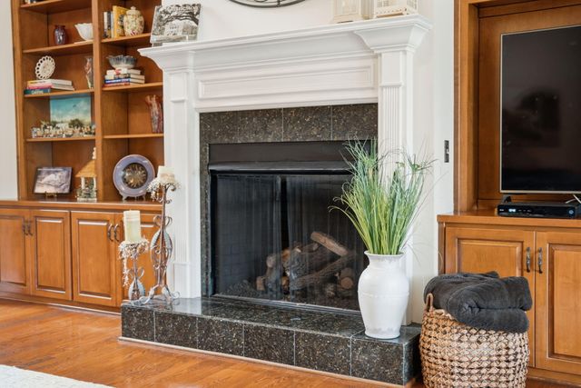 4142 Ten Shillings Way, Ravenel, SC 29470
