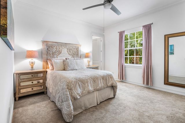 147 N Cannery Row Circle, Delray Beach, FL 33444