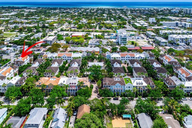 147 N Cannery Row Circle, Delray Beach, FL 33444