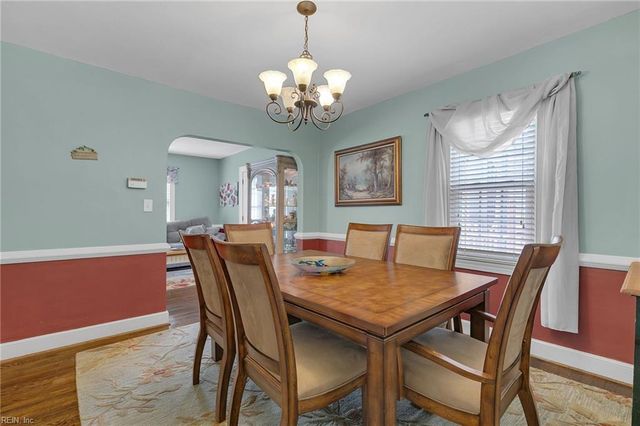44 Brandon RD, Newport News, VA 23601