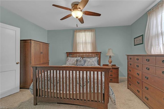 44 Brandon RD, Newport News, VA 23601