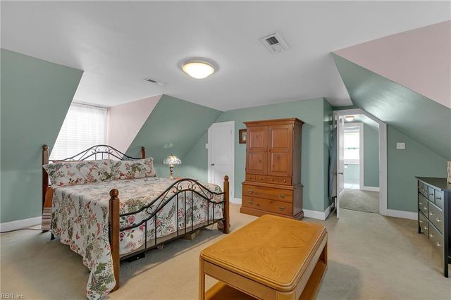 44 Brandon RD, Newport News, VA 23601