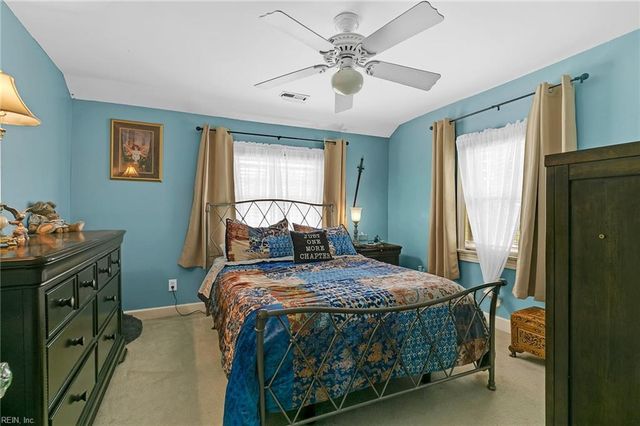 44 Brandon RD, Newport News, VA 23601