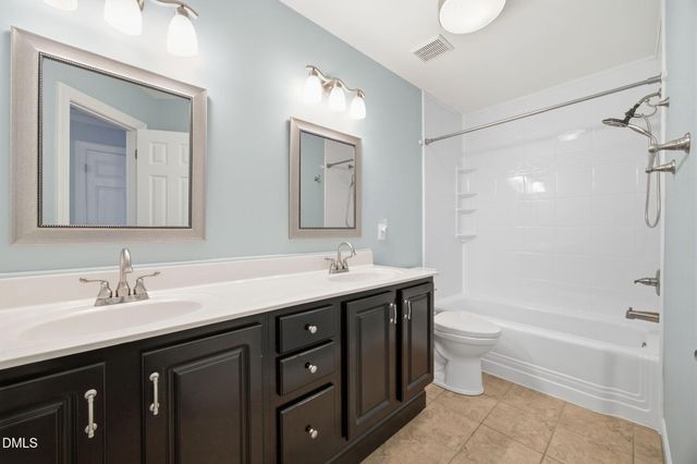 301 Cricketfield Lane, Cary, NC 27518