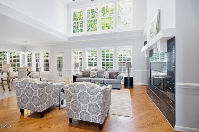 301 Cricketfield Lane, Cary, NC 27518