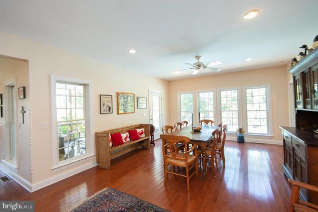 5332 RAGGED POINT RD, Cambridge, MD 21613