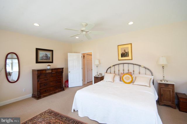 5332 RAGGED POINT RD, Cambridge, MD 21613