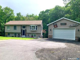 105 North Street, Wolcott, CT 06716