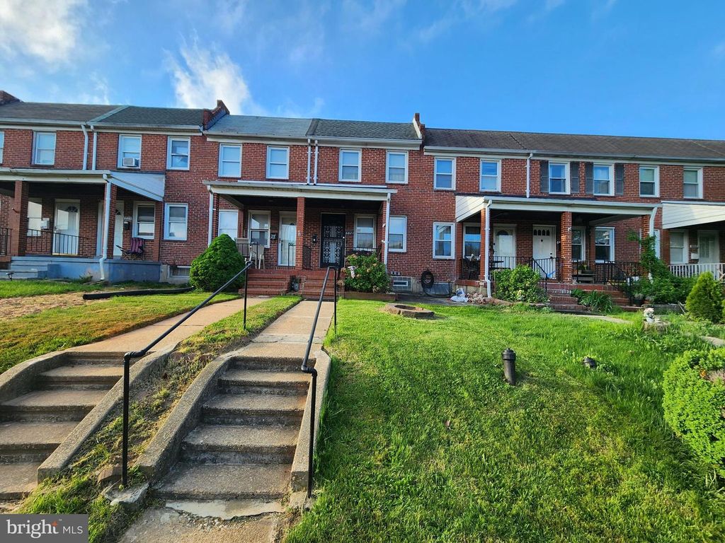 Image 2 of property listing at 6821 BANK ST, Baltimore, MD 21224