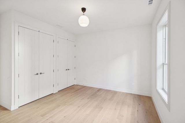 2323 N Lister Avenue 2, Chicago, IL 60614