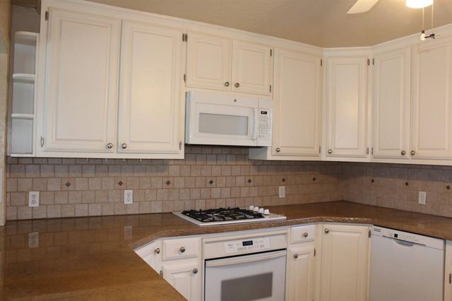 200 E Marshall Drive, Midwest City, OK 73110