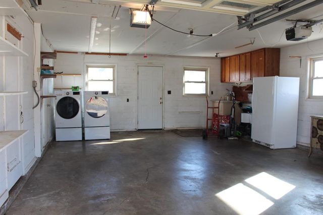 200 E Marshall Drive, Midwest City, OK 73110