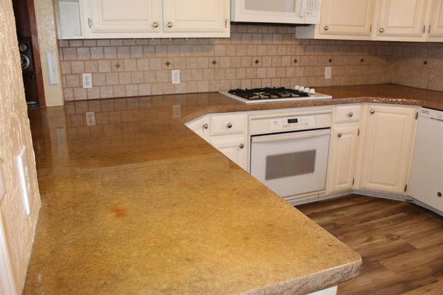 200 E Marshall Drive, Midwest City, OK 73110