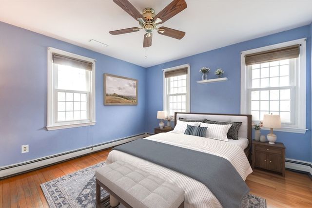 44 Surrey Dr, Mansfield, MA 02048