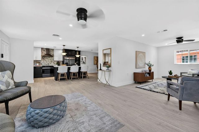 16611 GULF BOULEVARD, North Redington Beach, FL 33708