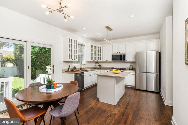26 UNION, Robbinsville, NJ 08691