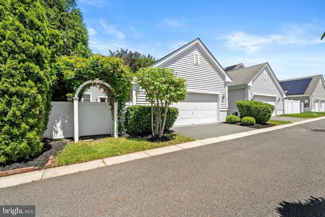 26 UNION, Robbinsville, NJ 08691