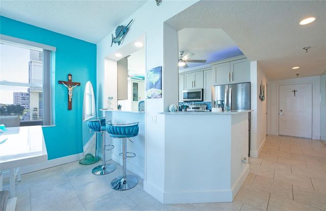 7979 SAILBOAT KEY BOULEVARD S 208, South Pasadena, FL 33707