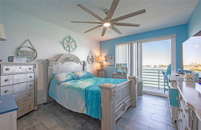 7979 SAILBOAT KEY BOULEVARD S 208, South Pasadena, FL 33707