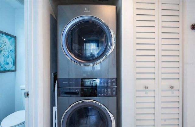 7979 SAILBOAT KEY BOULEVARD S 208, South Pasadena, FL 33707