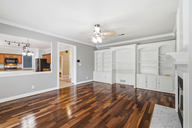 1117 Aldridge Way, Lexington, KY 40515