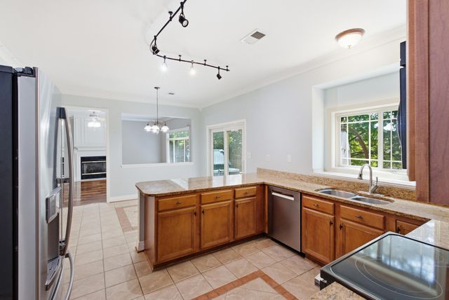 1117 Aldridge Way, Lexington, KY 40515