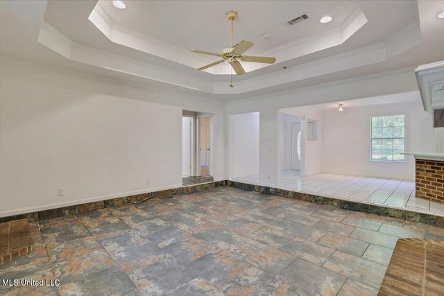 354 Lakeway Drive, Brandon, MS 39047