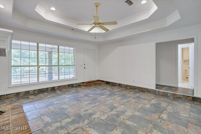 354 Lakeway Drive, Brandon, MS 39047