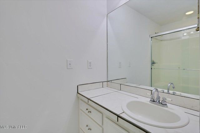354 Lakeway Drive, Brandon, MS 39047
