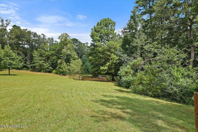 354 Lakeway Drive, Brandon, MS 39047
