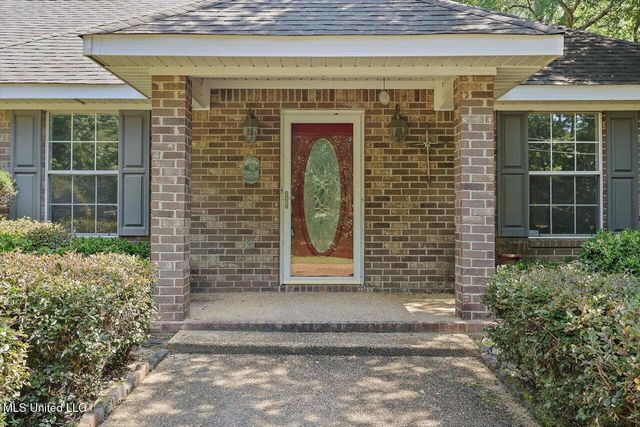 354 Lakeway Drive, Brandon, MS 39047