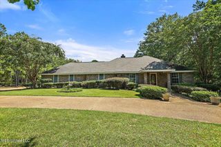 354 Lakeway Drive, Brandon, MS 39047
