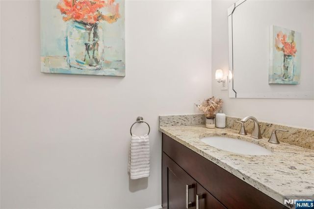 137 20th Street C, Union City, NJ 07087