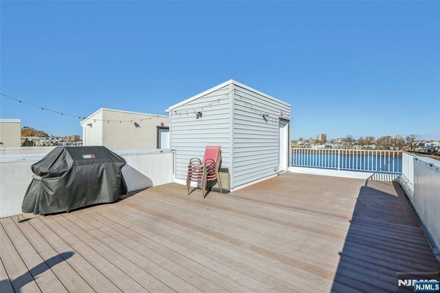 137 20th Street C, Union City, NJ 07087