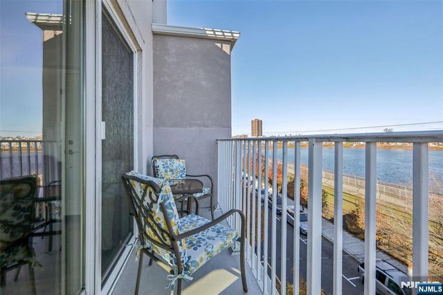 137 20th Street C, Union City, NJ 07087