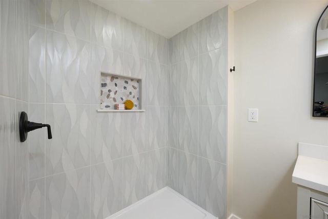 16881 Bellota Dr, San Diego, CA 92128