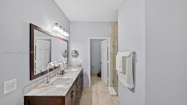 11620 S Budd Dr, Cooper City, FL 33026