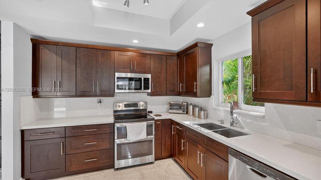 11620 S Budd Dr, Cooper City, FL 33026