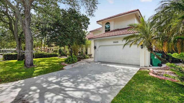 11620 S Budd Dr, Cooper City, FL 33026
