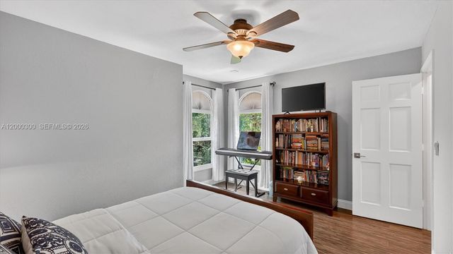 11620 S Budd Dr, Cooper City, FL 33026