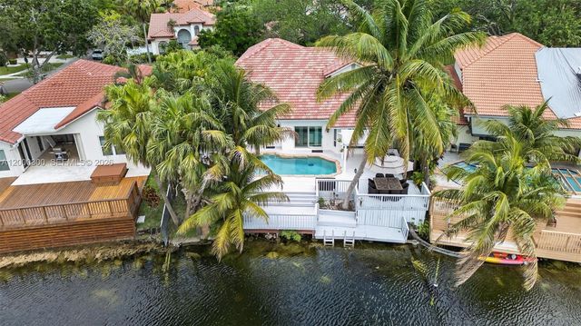 11620 S Budd Dr, Cooper City, FL 33026